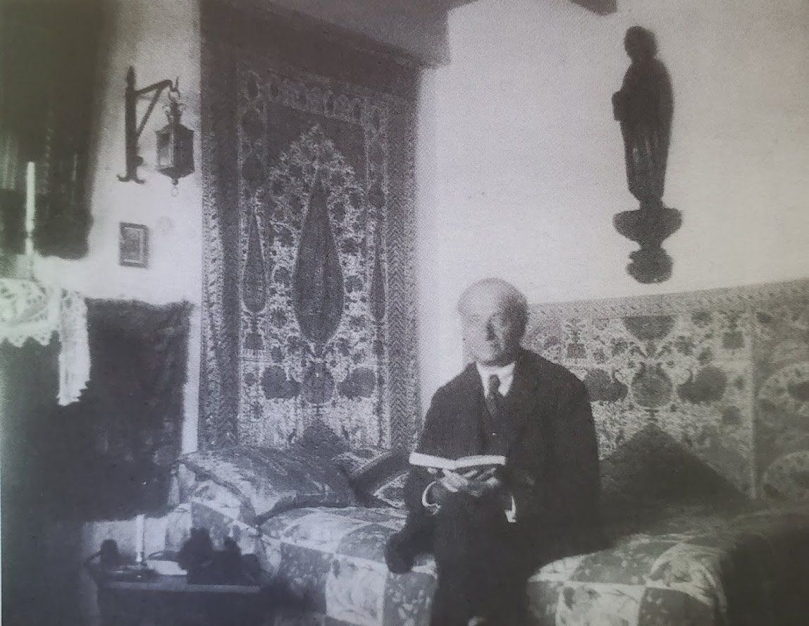 Charles Tournemire at his home on the Île d'Ouessant